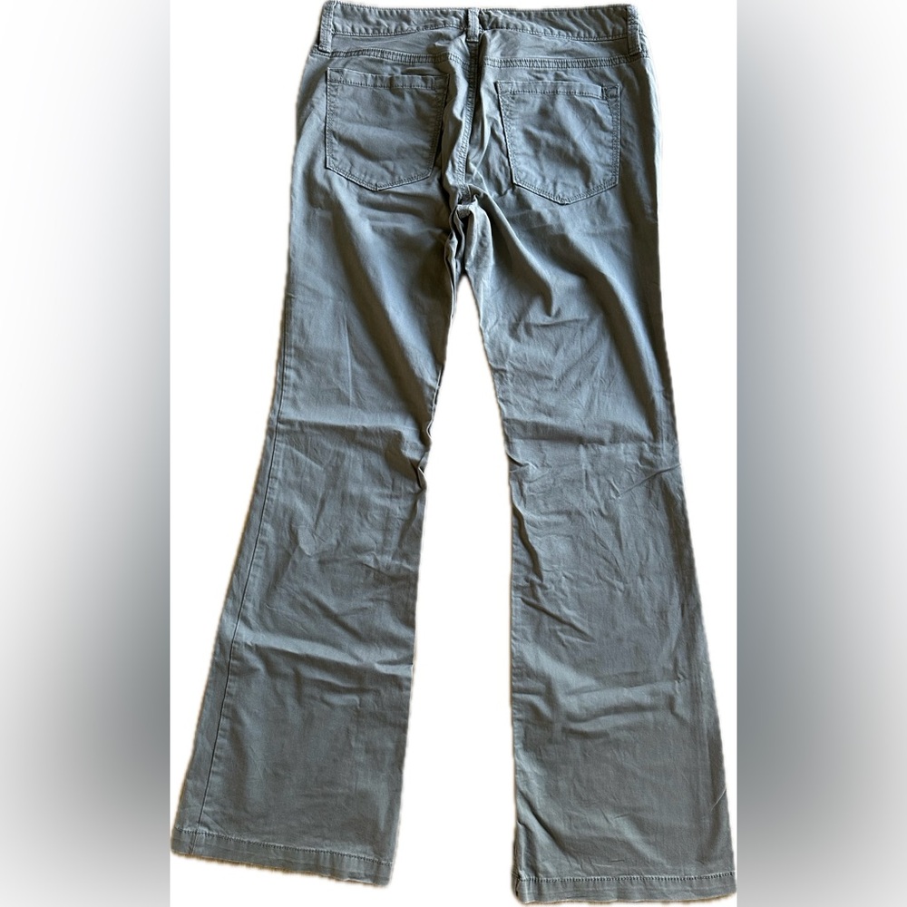 Ann Taylor LOFT Kaki Pants - Picture 4 of 8